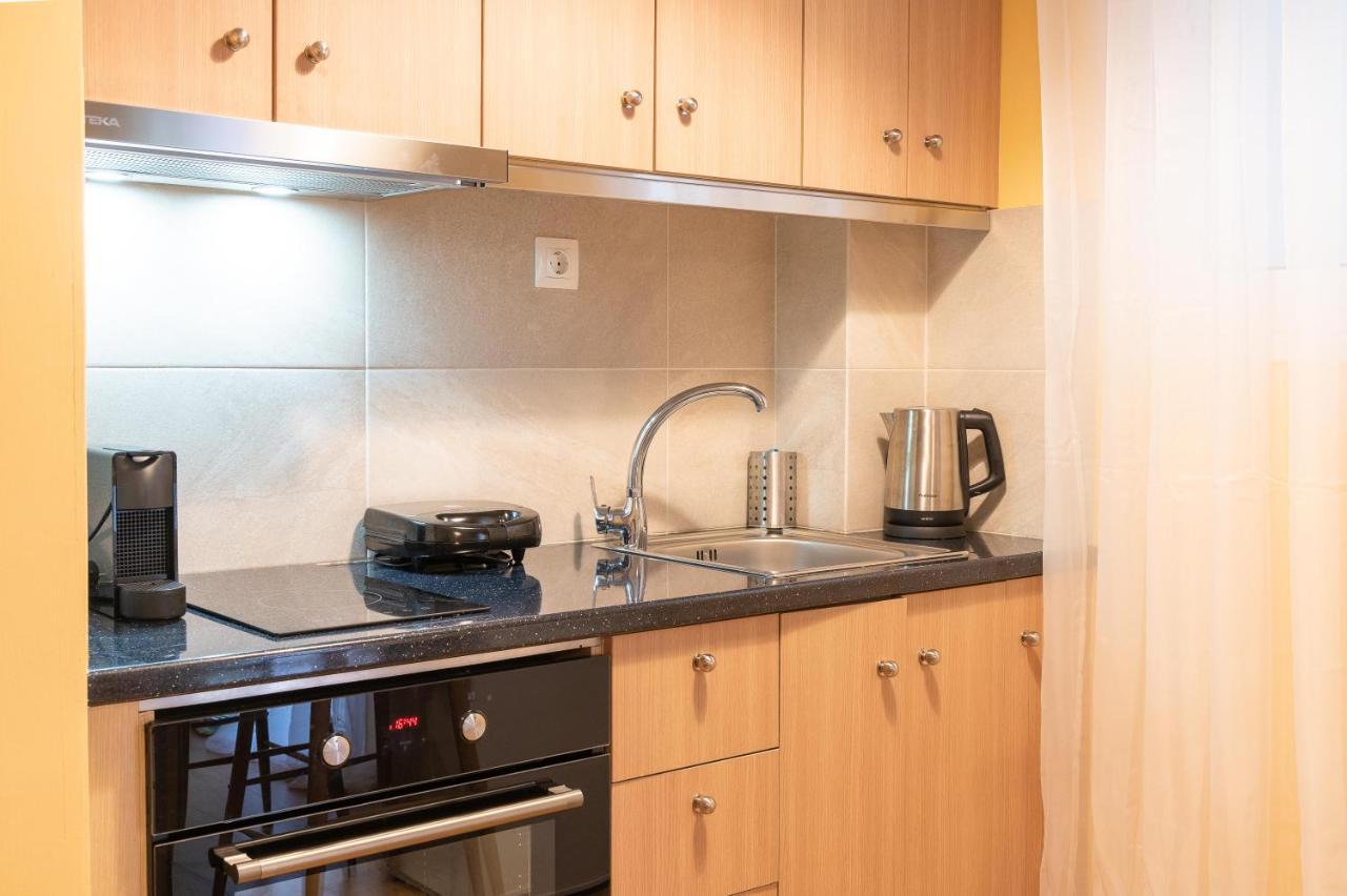 Acropolis Sweet House 3 *
